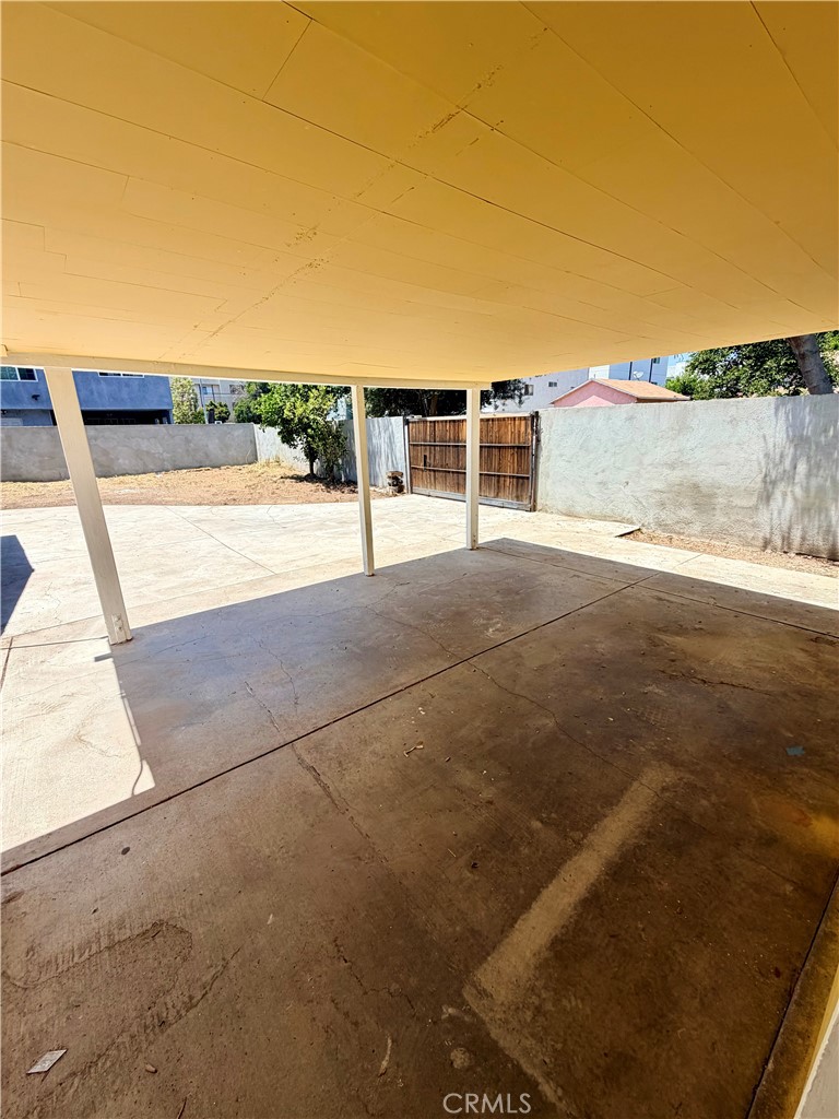7253 Loma Verde Avenue