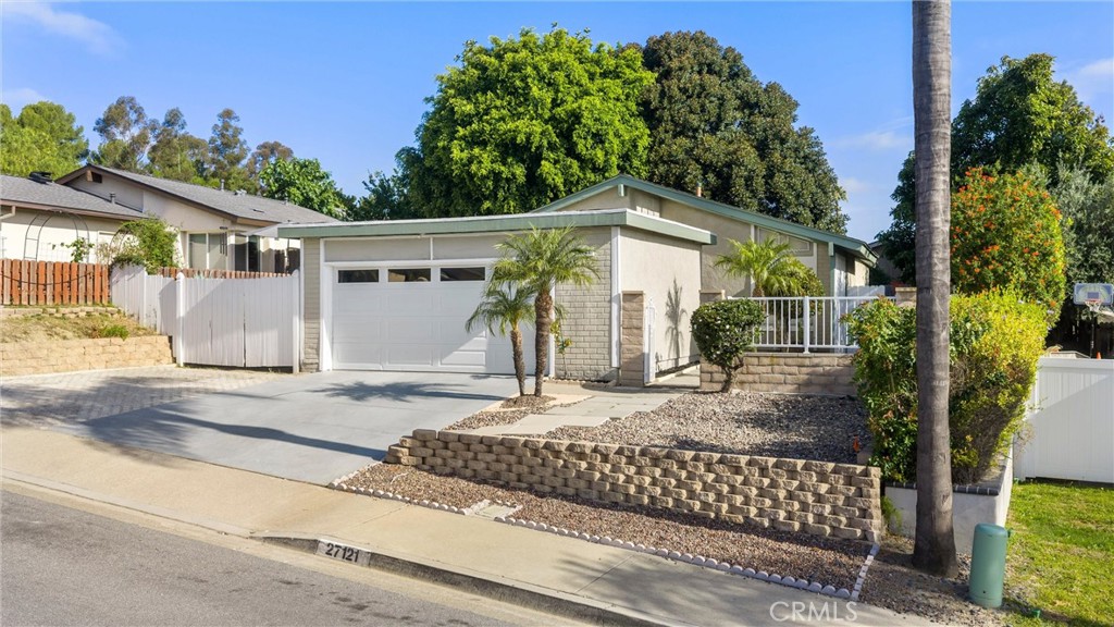27121 Manzano