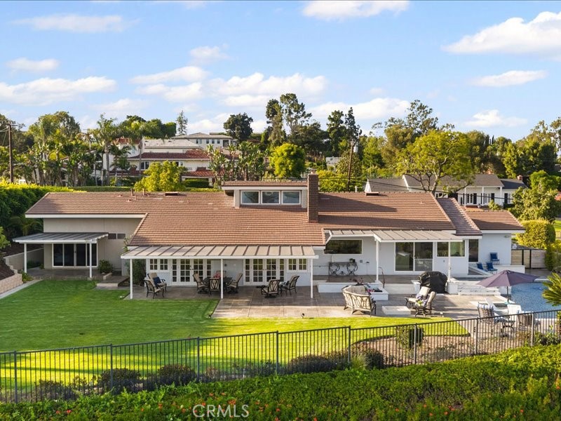 2010 Pioneer Ave.