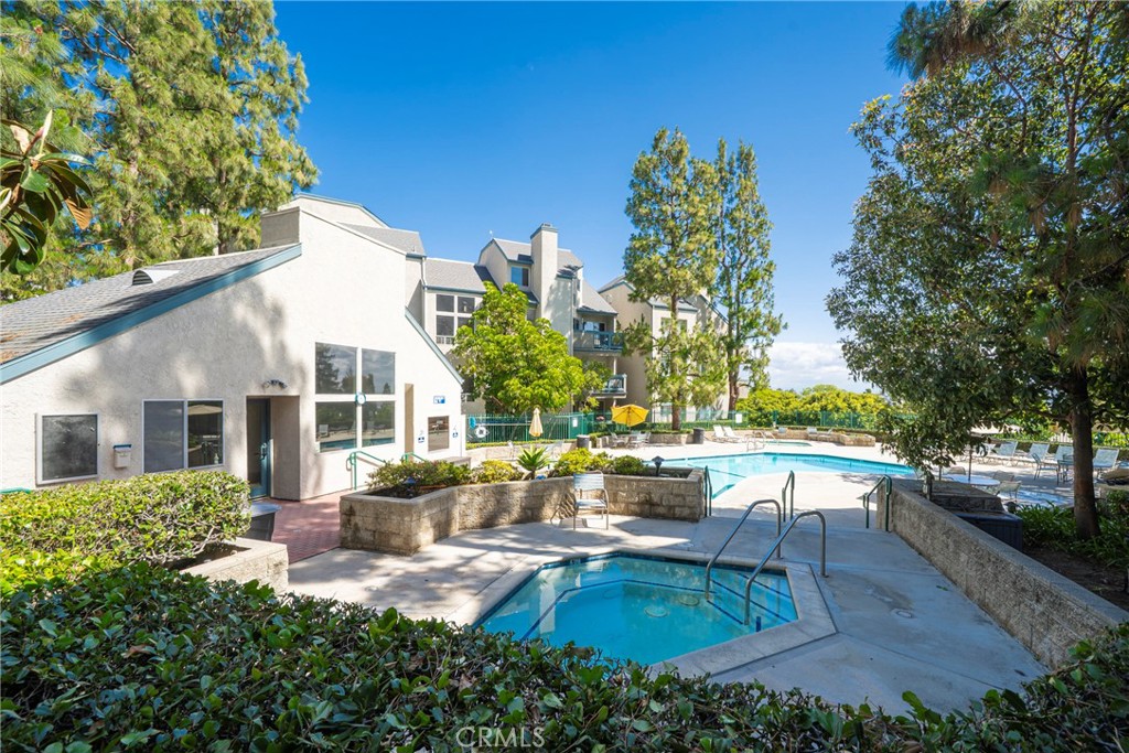 1360 W Capitol Drive 138