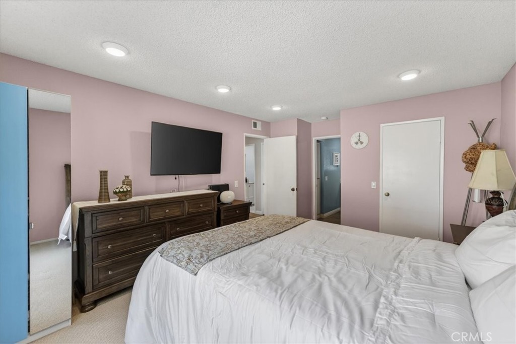 22230 S Vermont 103B