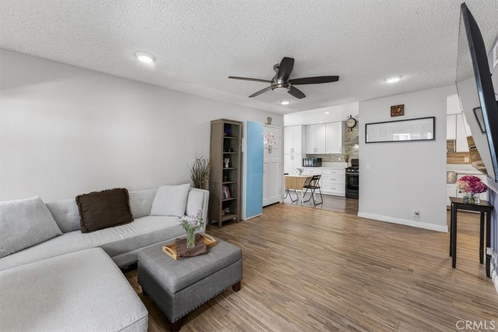 22230 S Vermont 103B