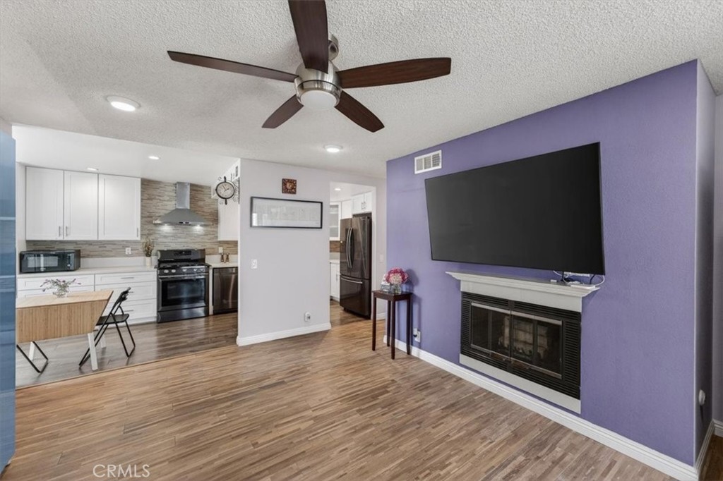 22230 S Vermont 103B