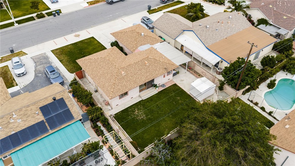 8338 Palais Road