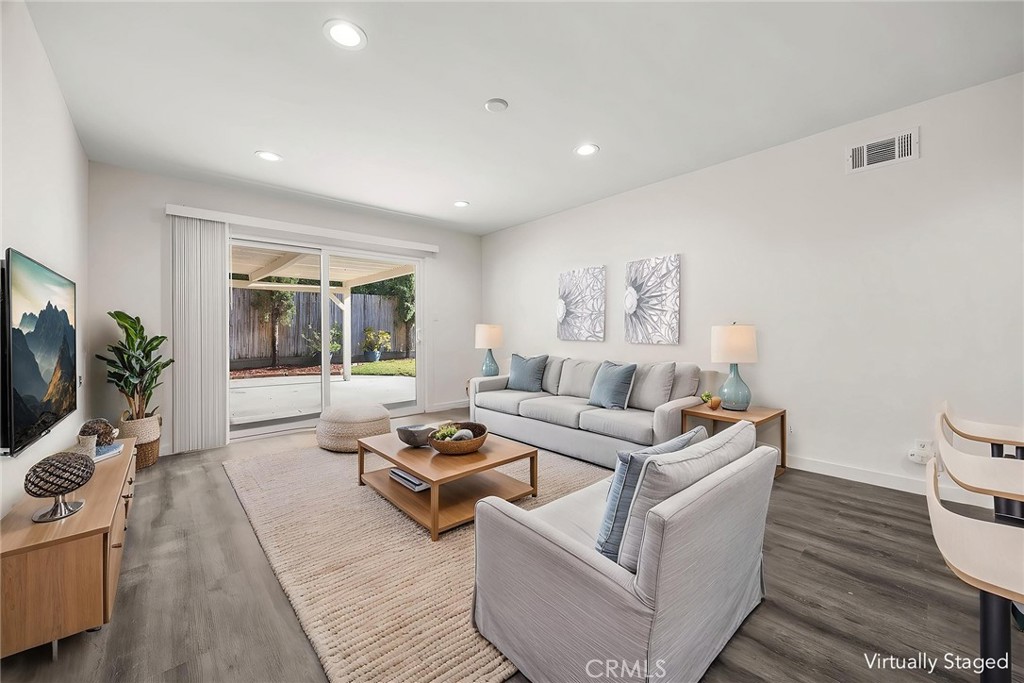 369 San Juan Way