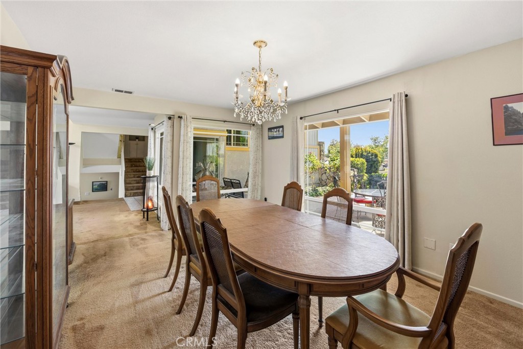 2132 Camino Rey