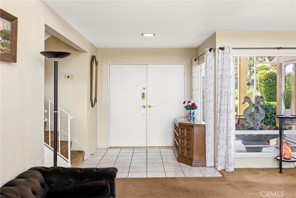 2132 Camino Rey