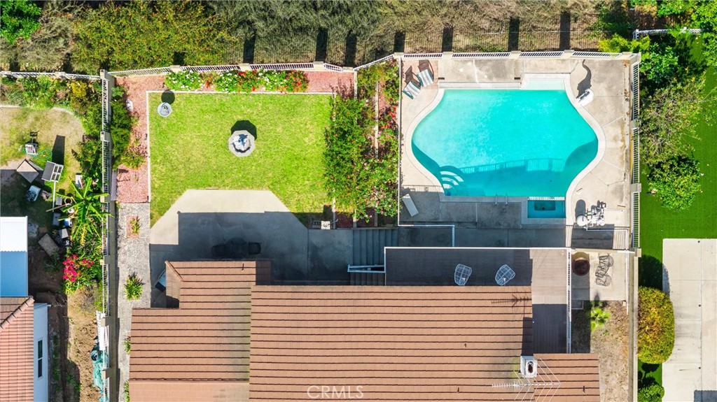 2132 Camino Rey