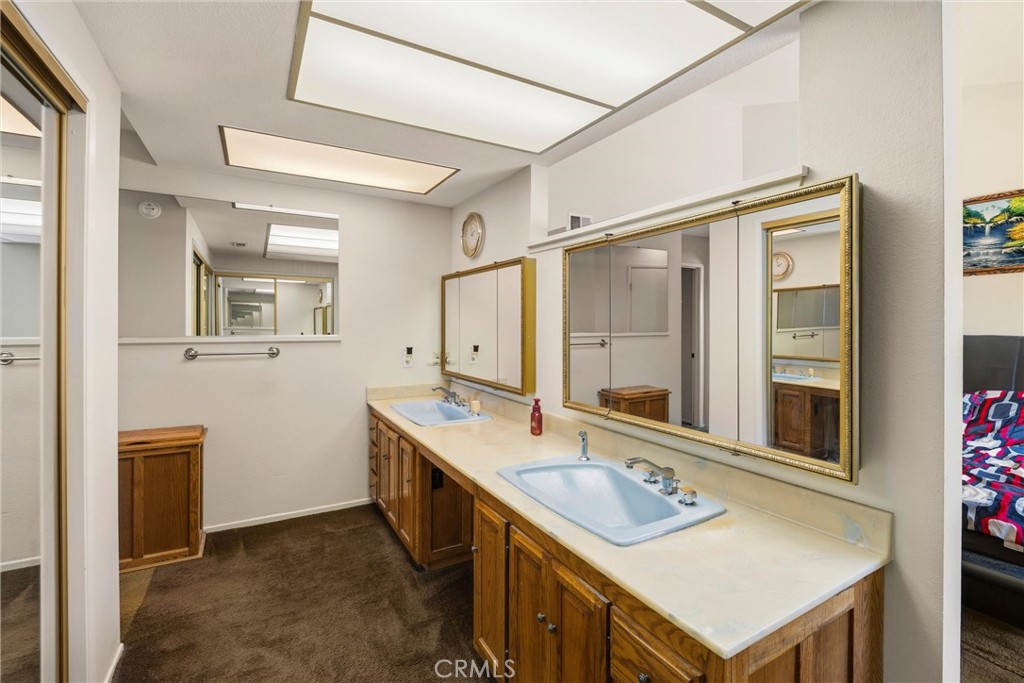 2132 Camino Rey