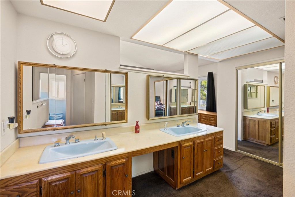 2132 Camino Rey