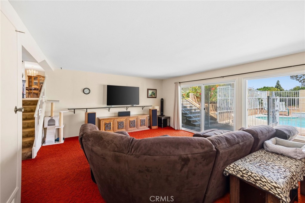 2132 Camino Rey