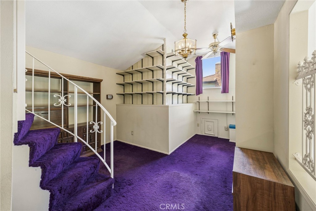 2132 Camino Rey