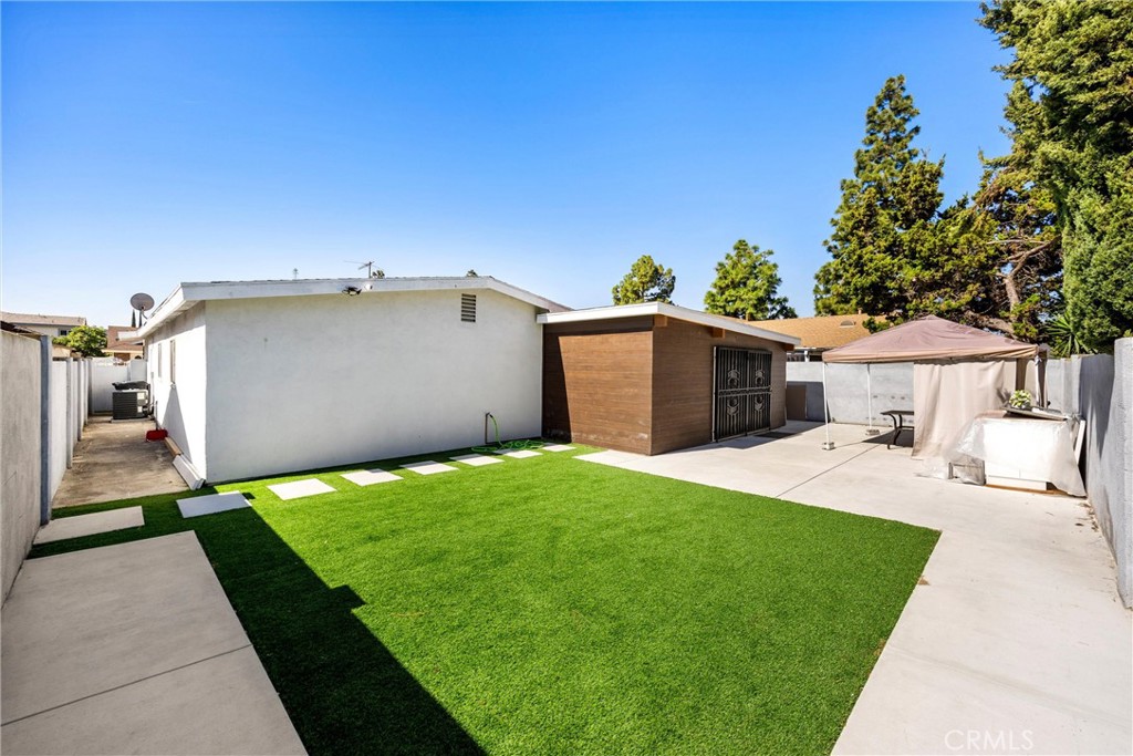 13509 Destino St