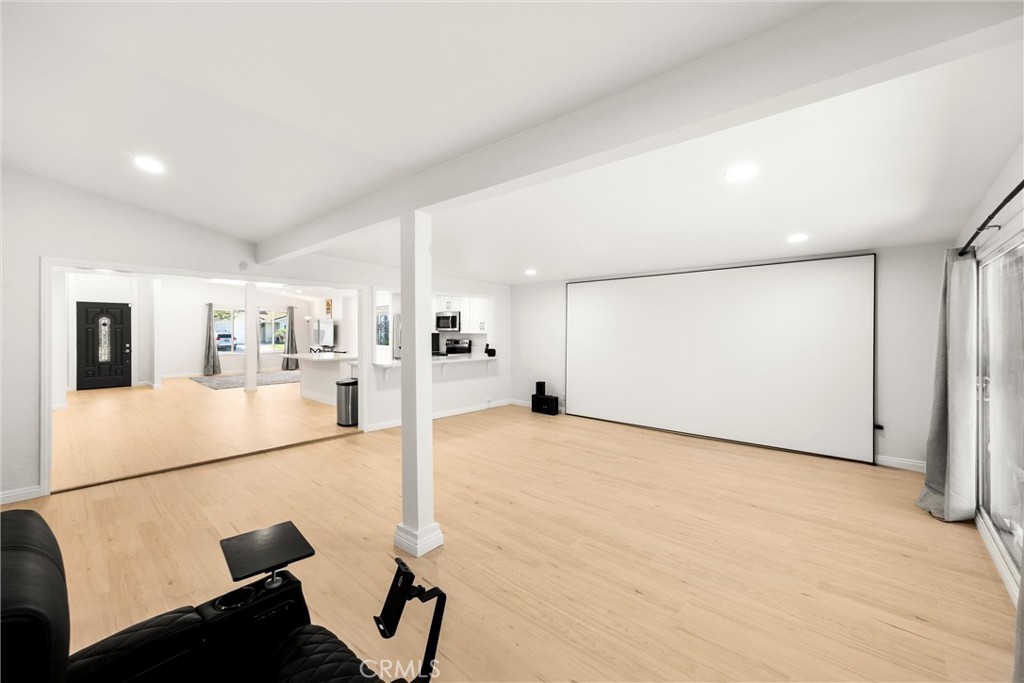 13509 Destino St