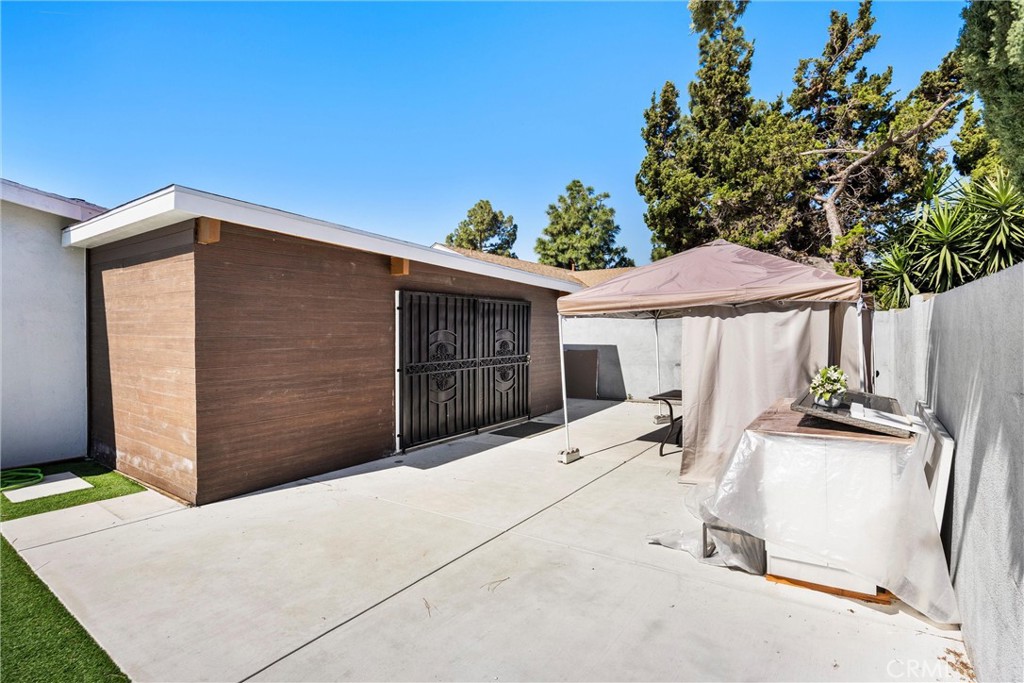 13509 Destino St