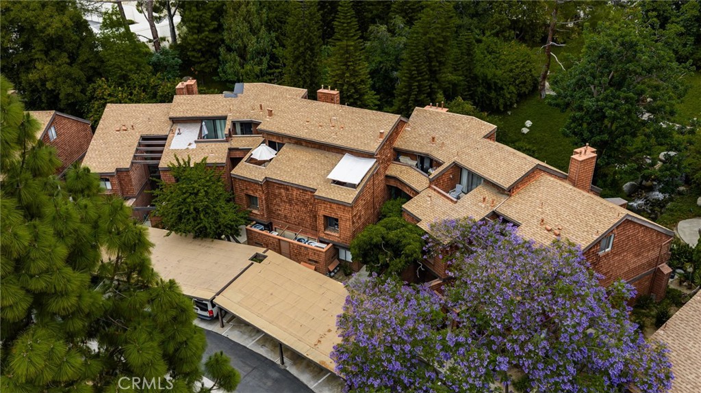 2774 Pine Creek Circle