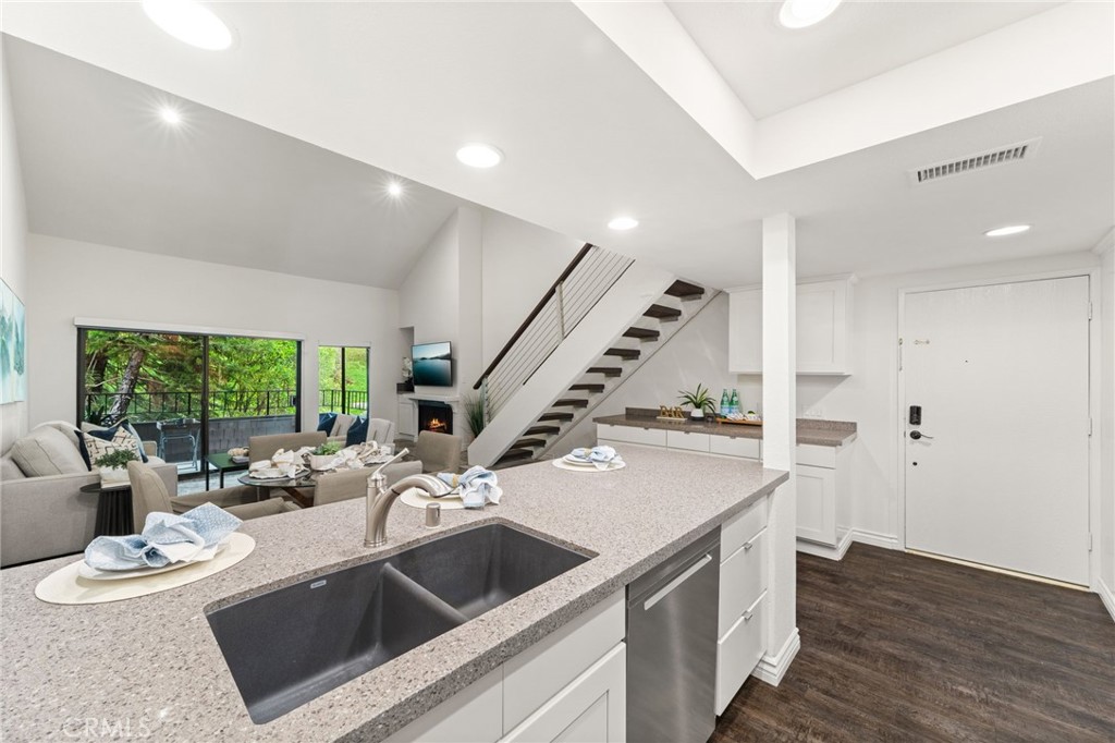 2774 Pine Creek Circle