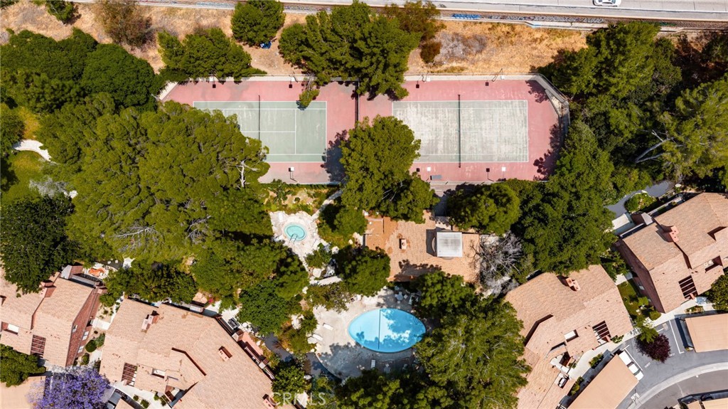 2774 Pine Creek Circle