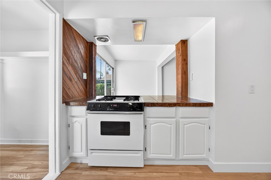 14427 Hayward