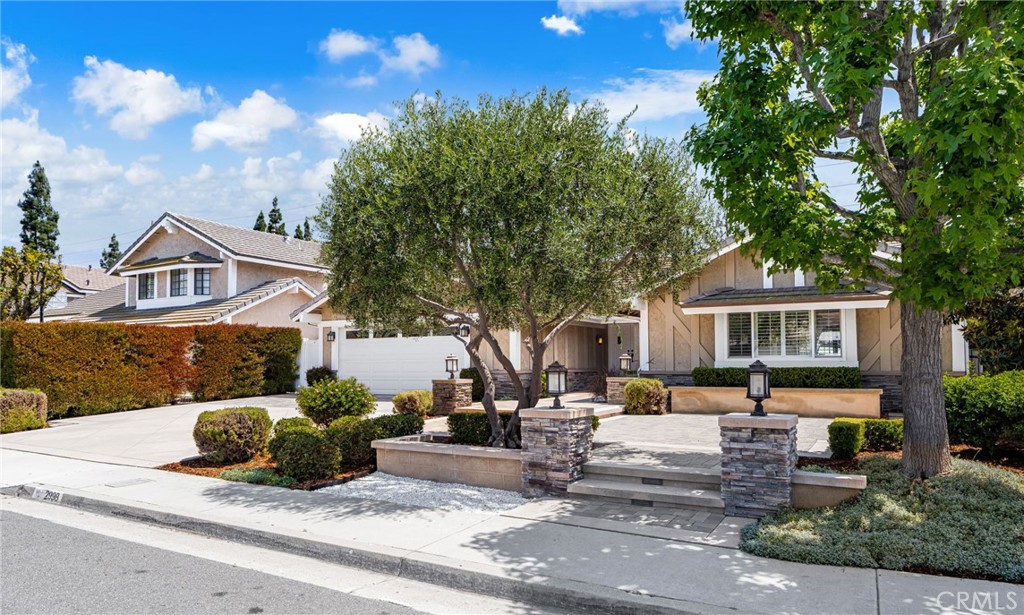 2998 Primrose Avenue