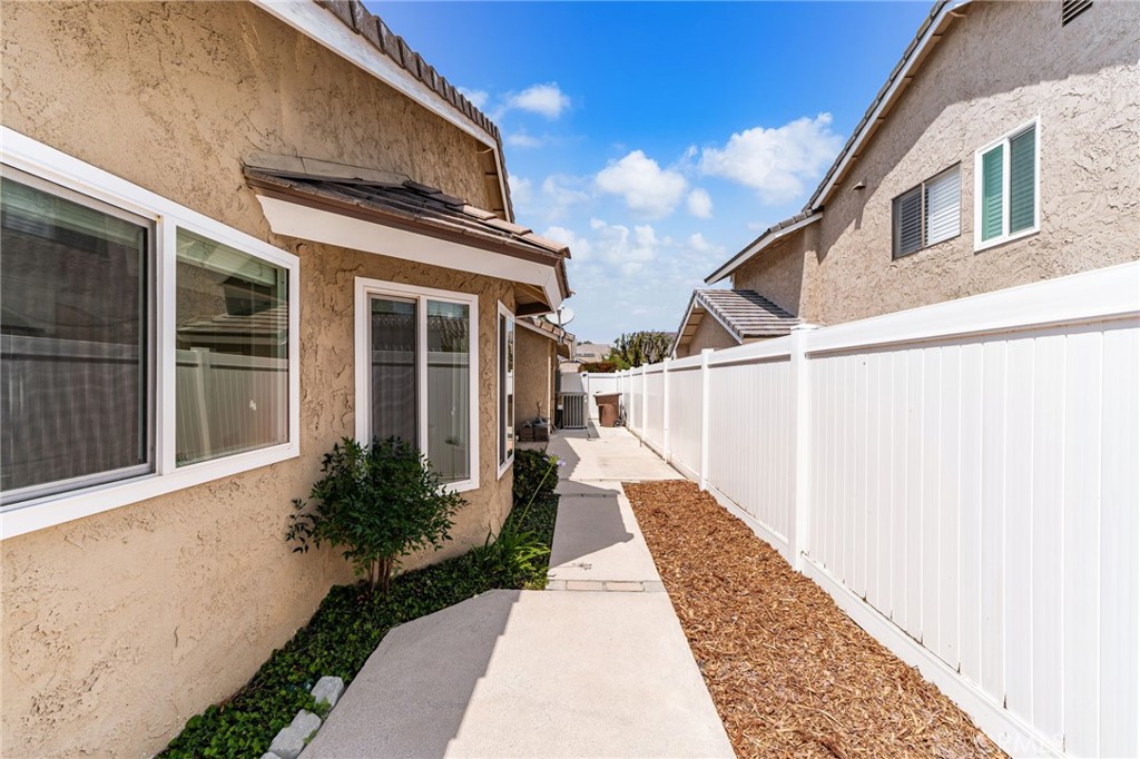 2998 Primrose Avenue