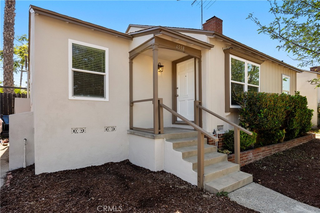 4558 Pasadena Avenue