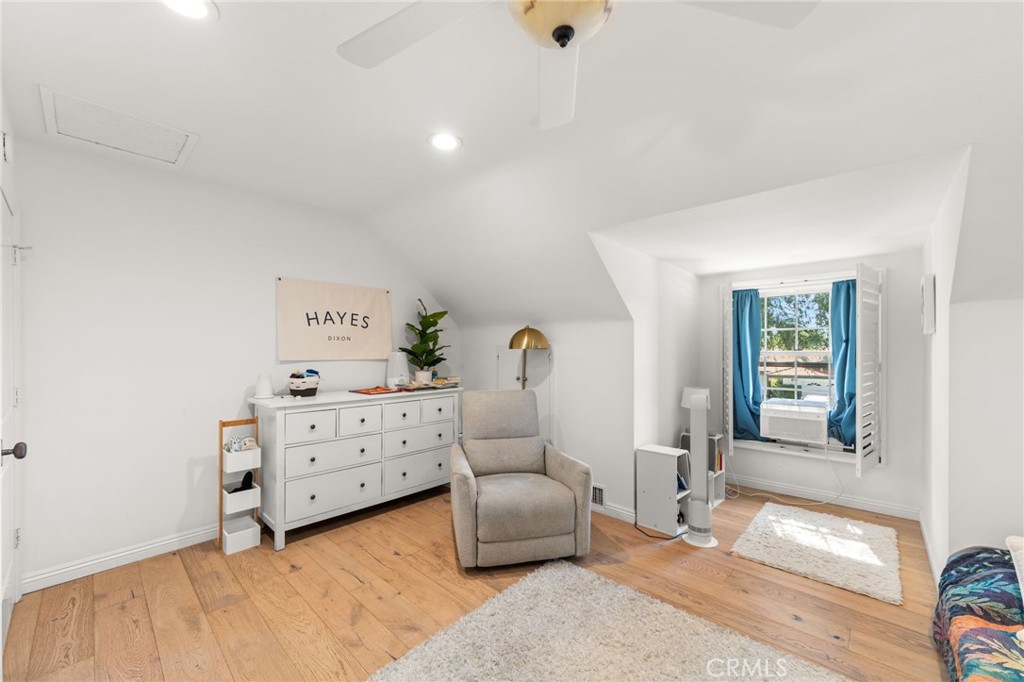 520 N Cornell