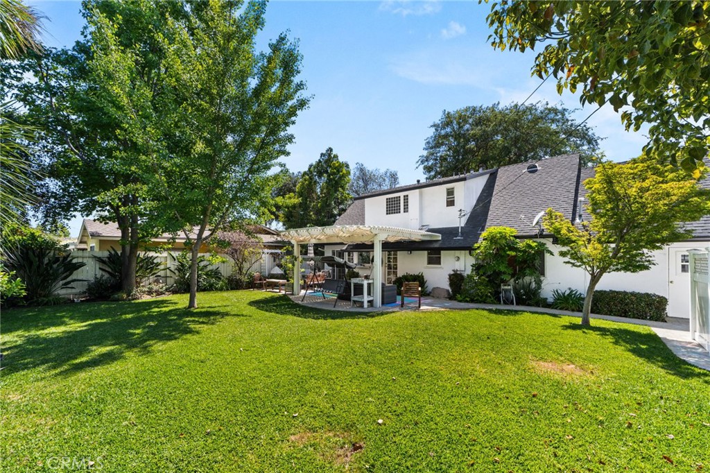 520 N Cornell