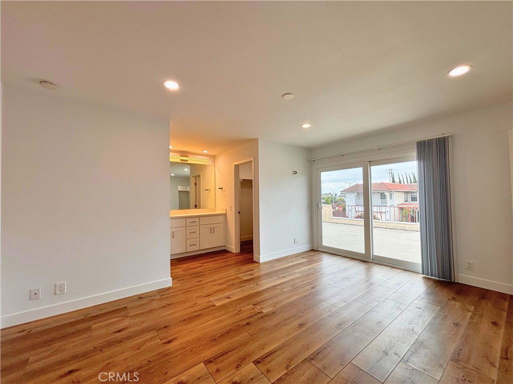 8203 Owens