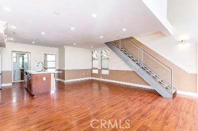 596 S Brea Boulevard LOFT