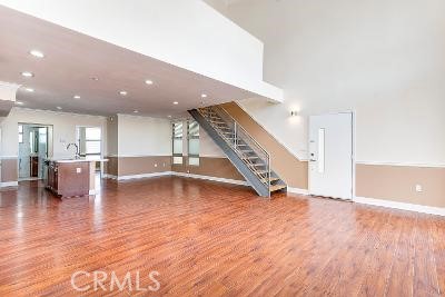 596 S Brea Boulevard LOFT