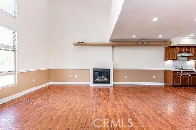 596 S Brea Boulevard LOFT