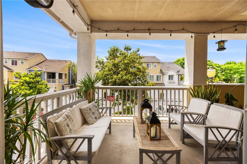 15908 Fountain Lane