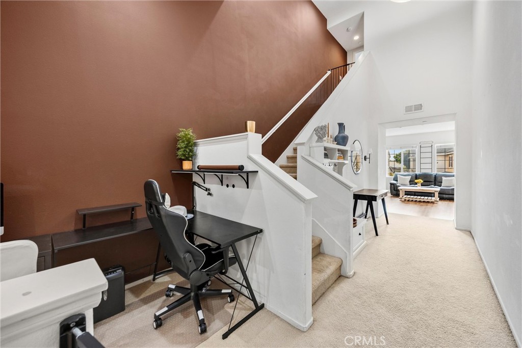 15908 Fountain Lane