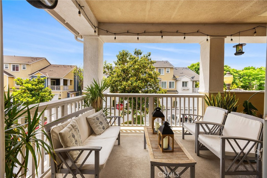 15908 Fountain Lane