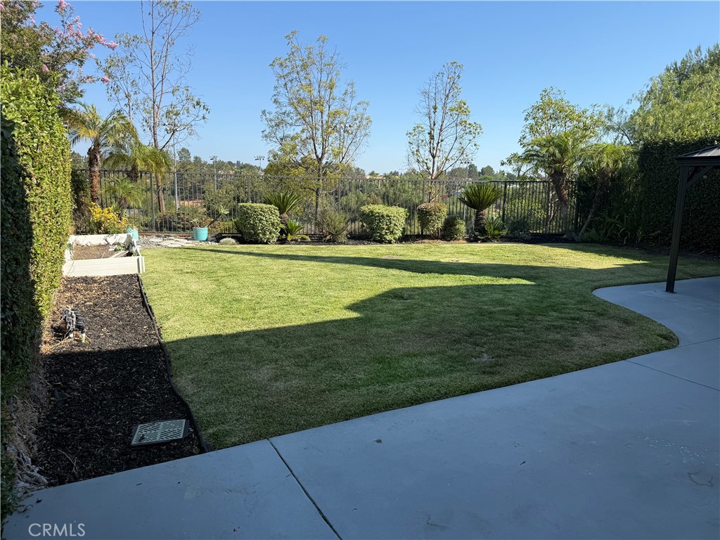 2546 Hibiscus Street