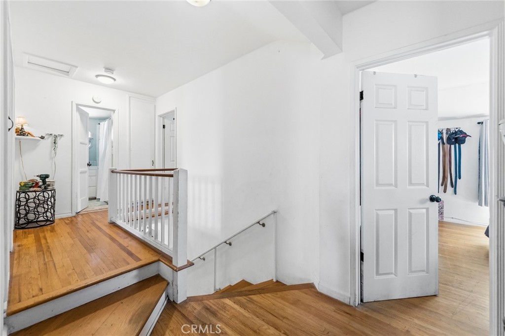 1514 E 4th