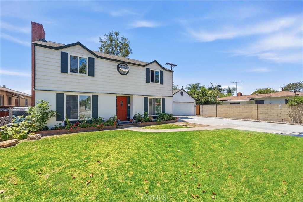 1514 E 4th