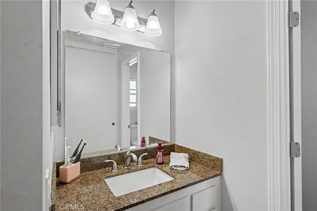 640 W Imperial