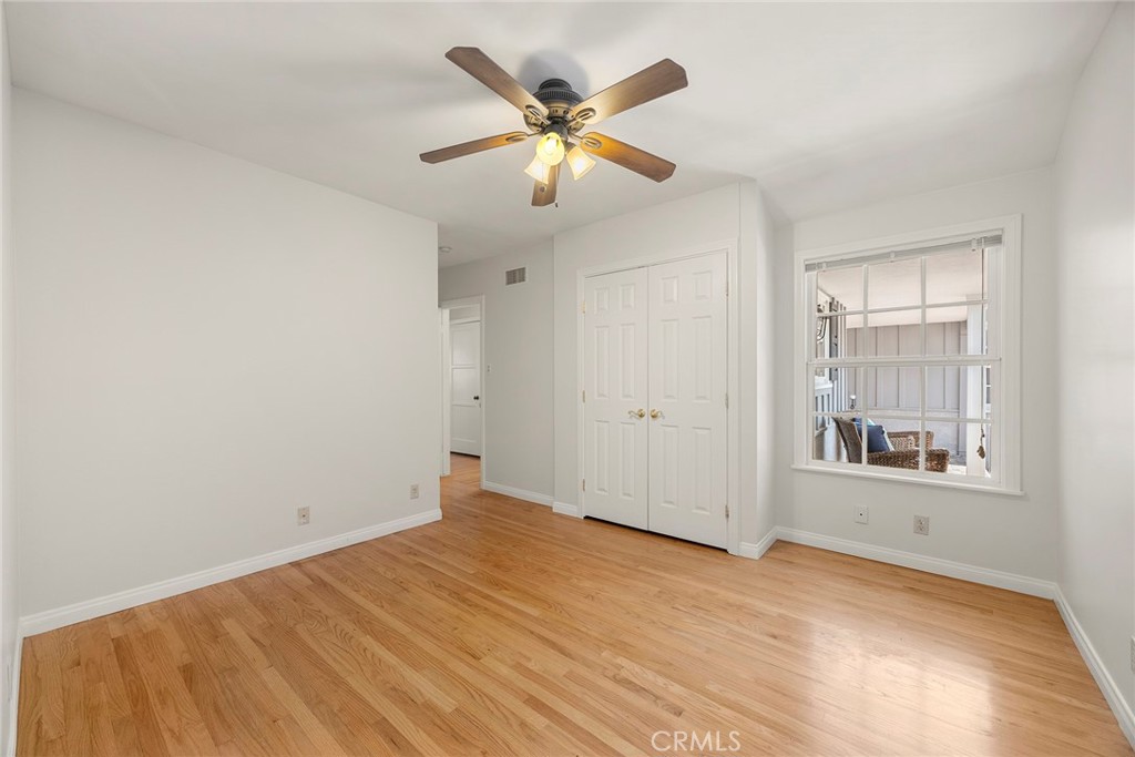 1104 Cerritos