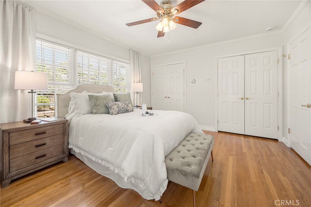 1104 Cerritos