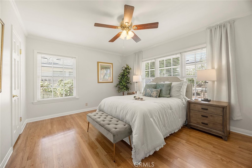 1104 Cerritos