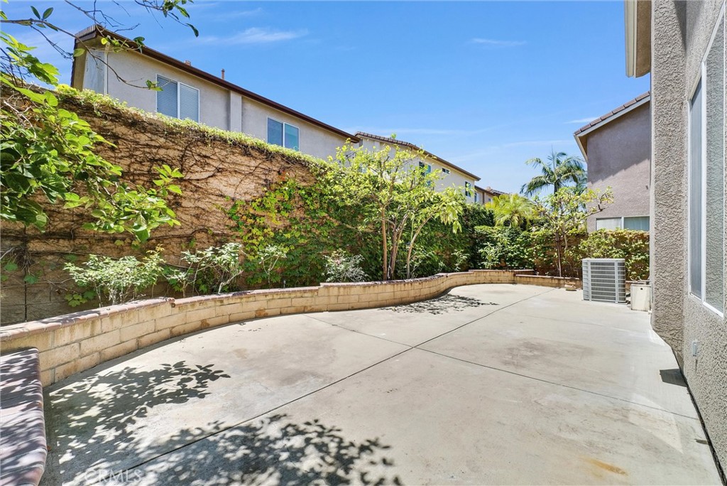 431 Blue Jay Drive