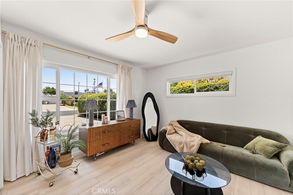 14727 Costa Mesa