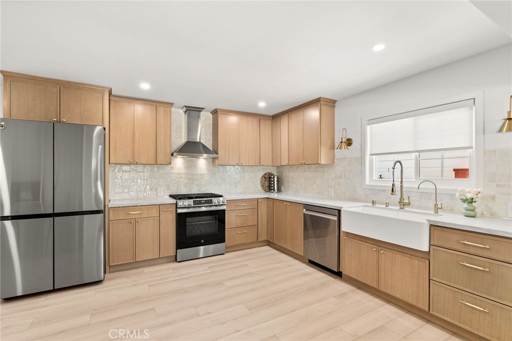 14727 Costa Mesa