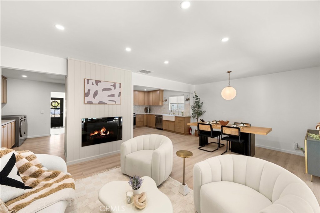 14727 Costa Mesa