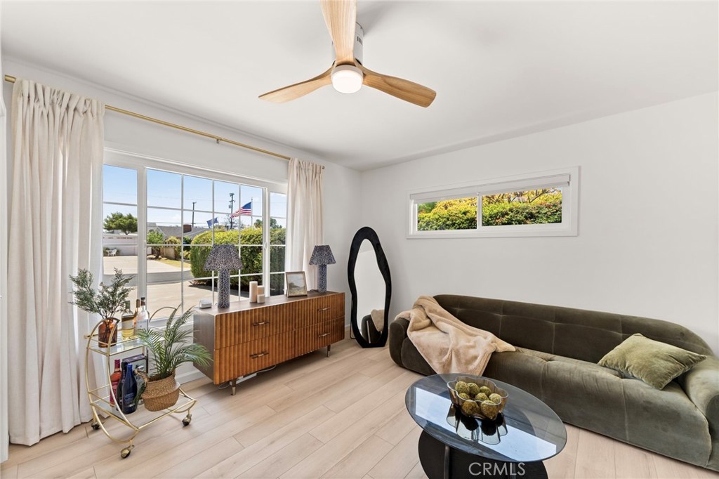 14727 Costa Mesa