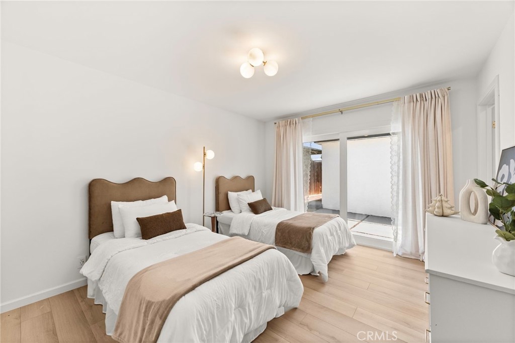 14727 Costa Mesa