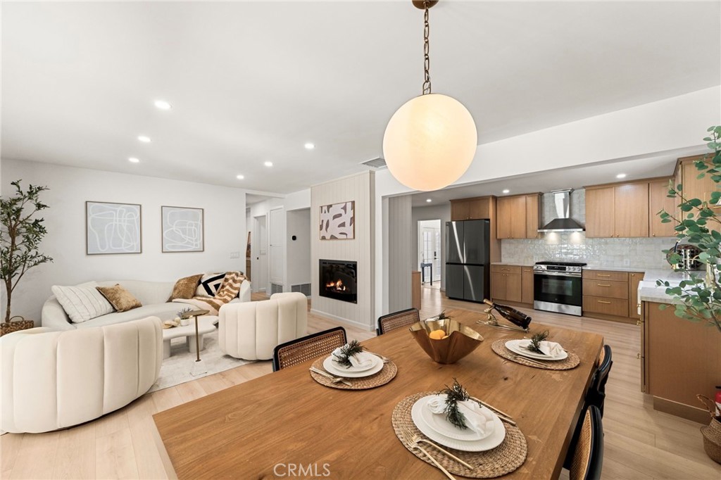 14727 Costa Mesa