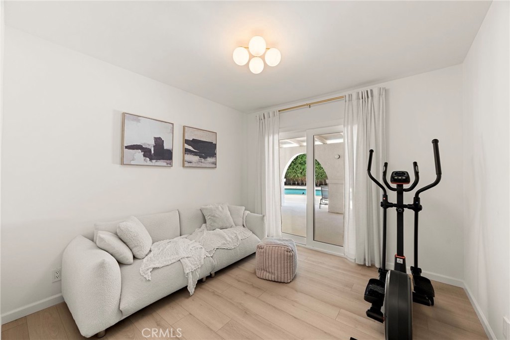 14727 Costa Mesa